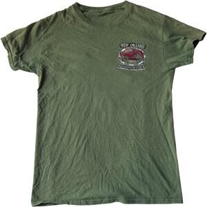 New Orleans “Bayou Country” Crawfish Graphic T-Shirt Green Crew Neck Men’s S/M